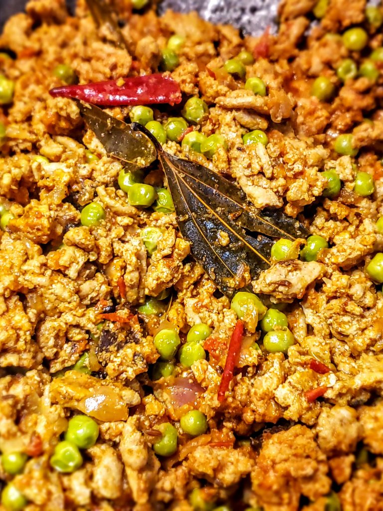 Murgh Keema Matar